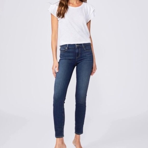 PAIGE Verdugo Ankle Jeans.  size 28    LJNS059 - Picture 1 of 5